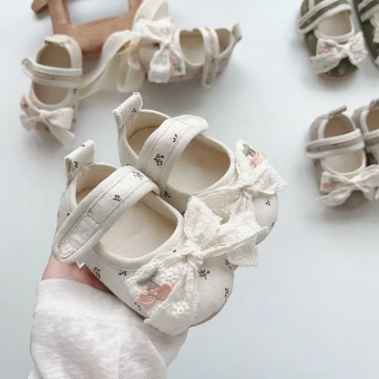 ベビー用靴 さくらんぼ刺繍リボンソフトソールベビーシューズ【mh0011074】