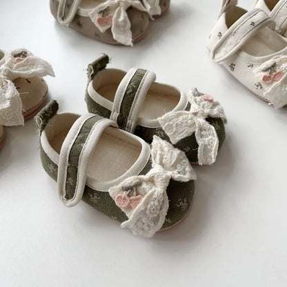 ベビー用靴 さくらんぼ刺繍リボンソフトソールベビーシューズ【mh0011074】