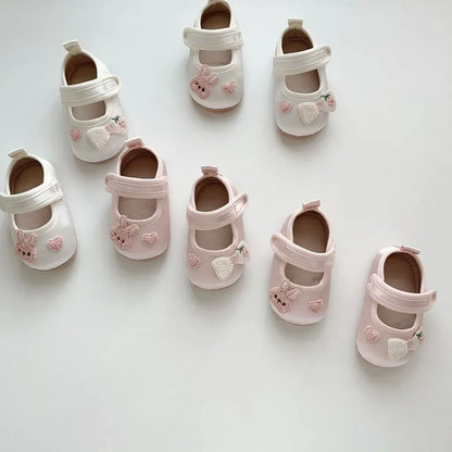 ベビー用靴 うさぎ刺繍ベルクロストラップベビーシューズ【mh0011075】