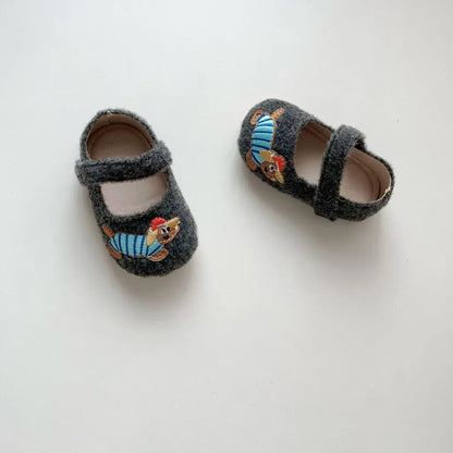 ベビー用靴 ドッグ刺繍フランネルストラップベビーシューズ【mh0011076】