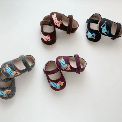 ベビー用靴 ドッグ刺繍フランネルストラップベビーシューズ【mh0011076】