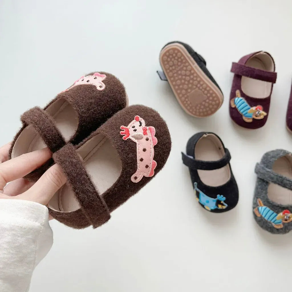 ベビー用靴 ドッグ刺繍フランネルストラップベビーシューズ【mh0011076】