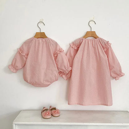 長袖ロンパース ドットエンボスフリル姉妹お揃いワンピース/ロンパース【mh0011083】