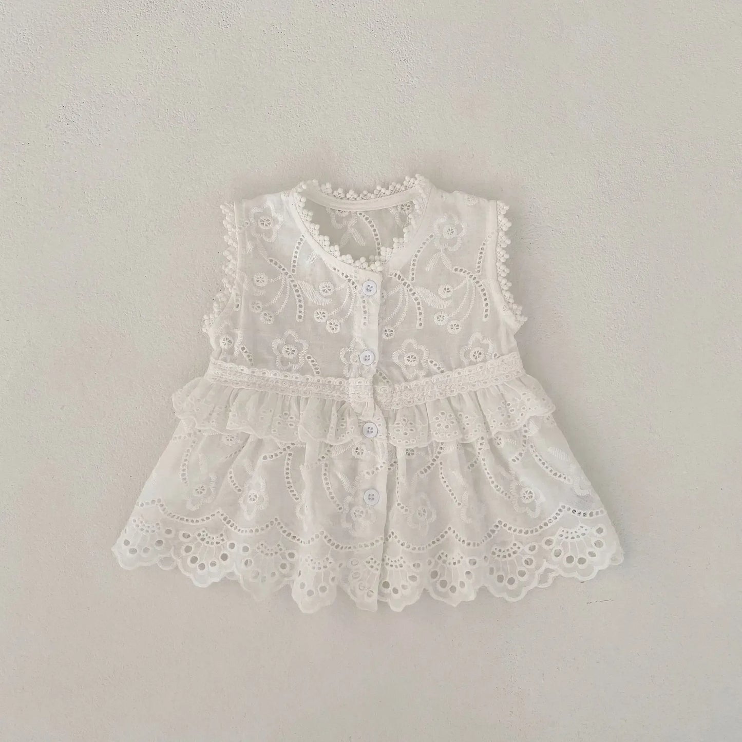 カーディガン・パーカー White / 66cm ベビーカーディガン レース ノースリーブペプラムトップス ホワイト【mh0006089】