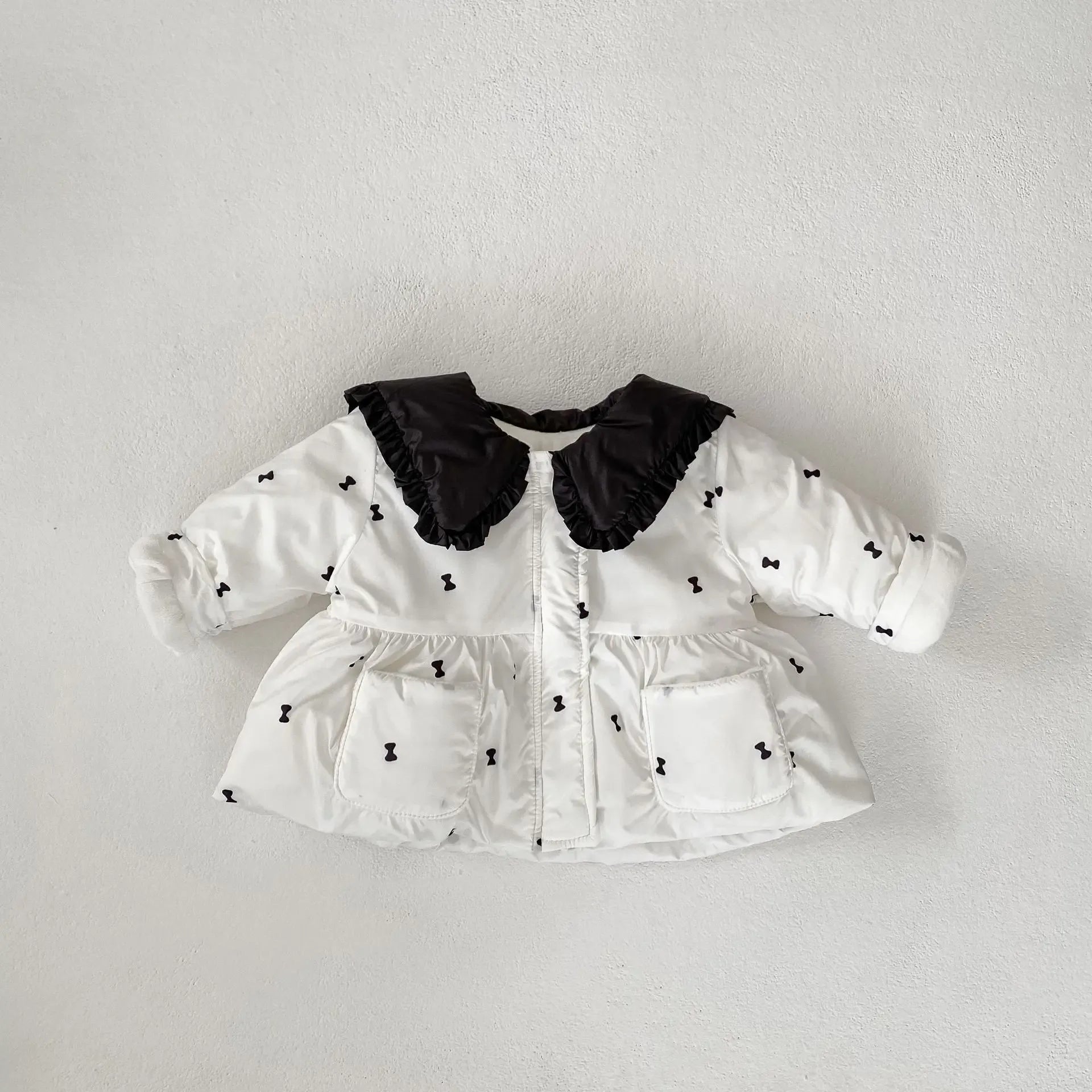 ショートコート・ジャケット・ジャンパー White / 6M  66CM ベビーアウター リボンプリントフリルビッグ襟パデッドジャケットコート【mh0008278】
