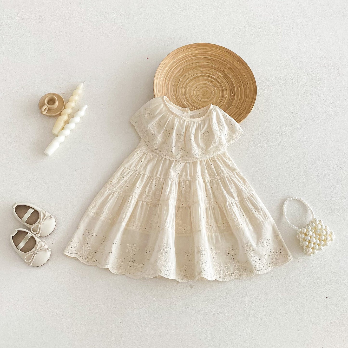 Eyelet Embroidered Ruffle Tiered Dress ベージュ レースカラー ティアード ワンピース【mh0012725】 angou ノースリーブワンピース