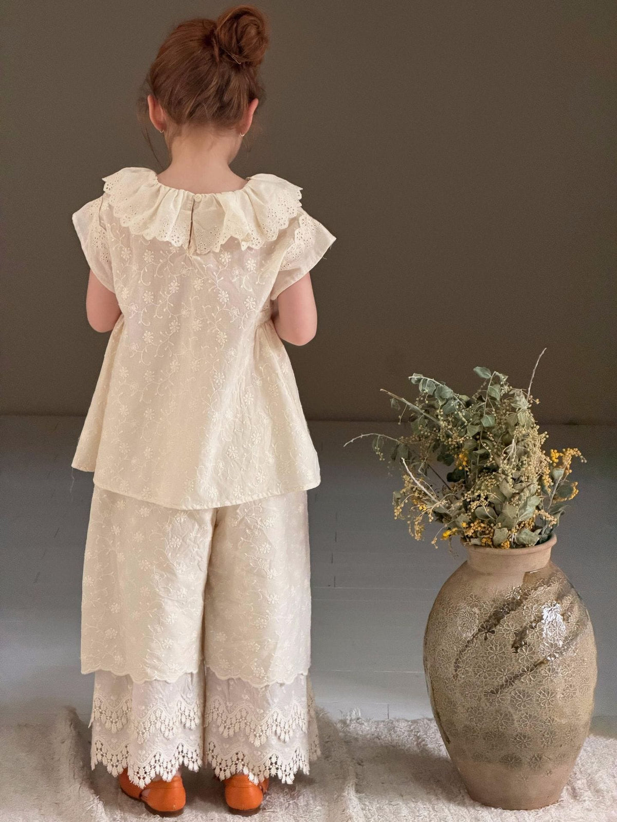 Eyelet Lace Sleeveless Top 刺繍 スカラップ ノースリーブブラウス【mh0012884】 Jianzidan 半袖シャツ・ブラウス