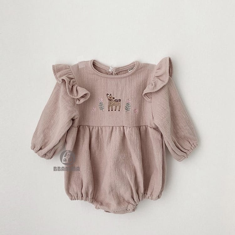 Fawn Embroidered Ruffle Bodysuit 小鹿 刺繍 フリル 長袖ロンパース【mh0012696】 BBAMMA 長袖ロンパース