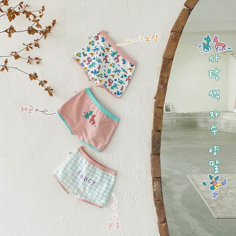 Fawn Print Boxer Briefs 3-pack バンビ ボクサーショーツ 下着 3枚セット【mh0013555】 Girl Boxer / S mamahalo accessory 幼児用下着