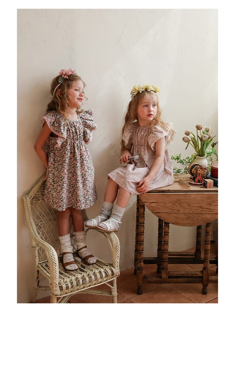 Floral Butterfly Dress 花柄 バタフライスリーブワンピース【mh0012983】 Strawberry Coral 半袖ワンピース