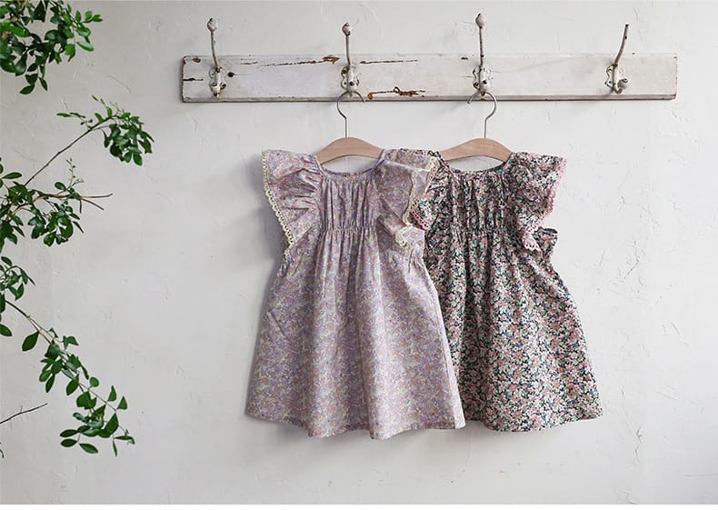Floral Butterfly Dress 花柄 バタフライスリーブワンピース【mh0012983】 Strawberry Coral 半袖ワンピース