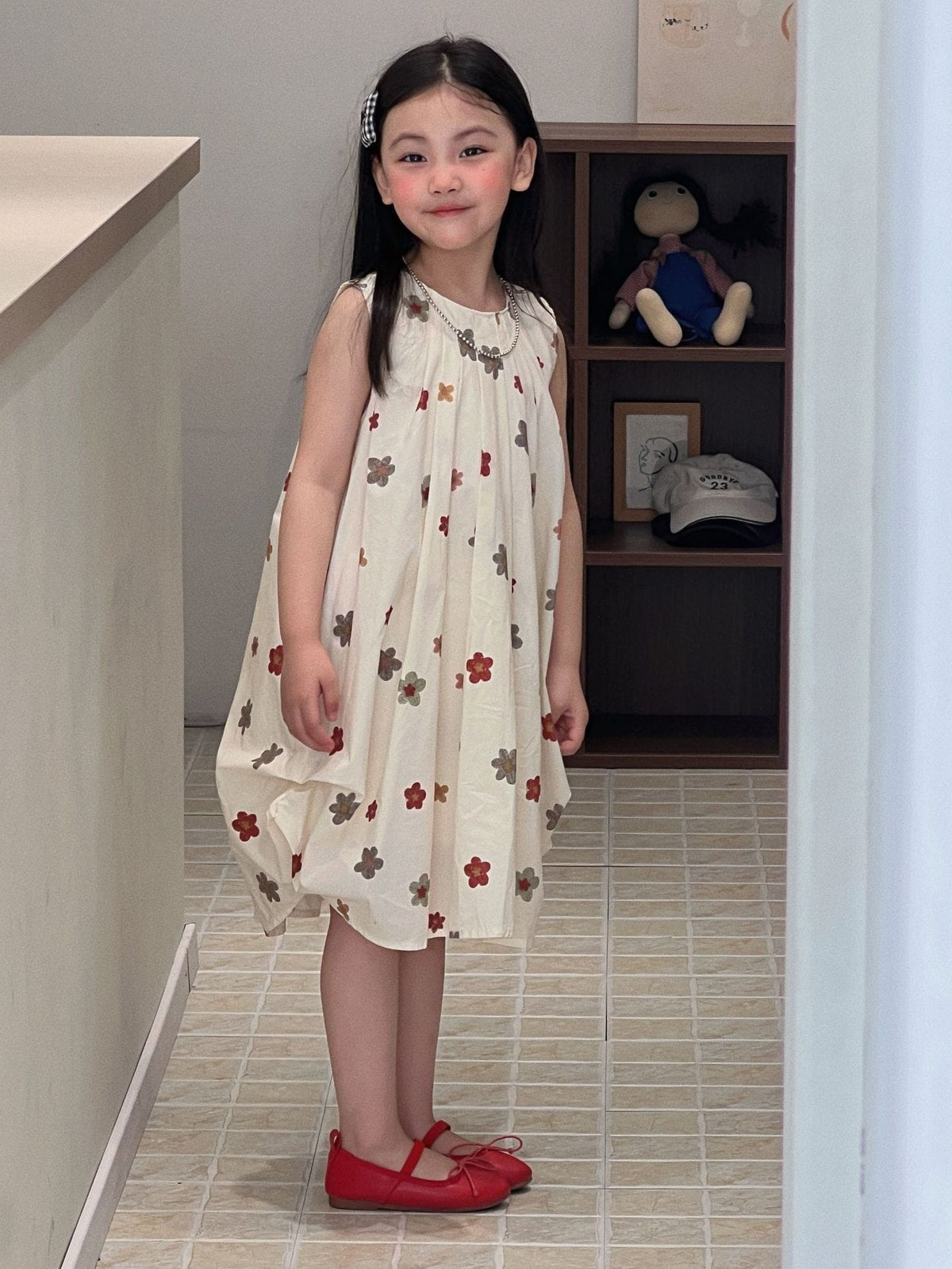 Floral Crew Neck Print Vest Dress バルーン ノースリーブワンピース【mh0013299】 Beige / 90cm Mu Zika ノースリーブワンピース