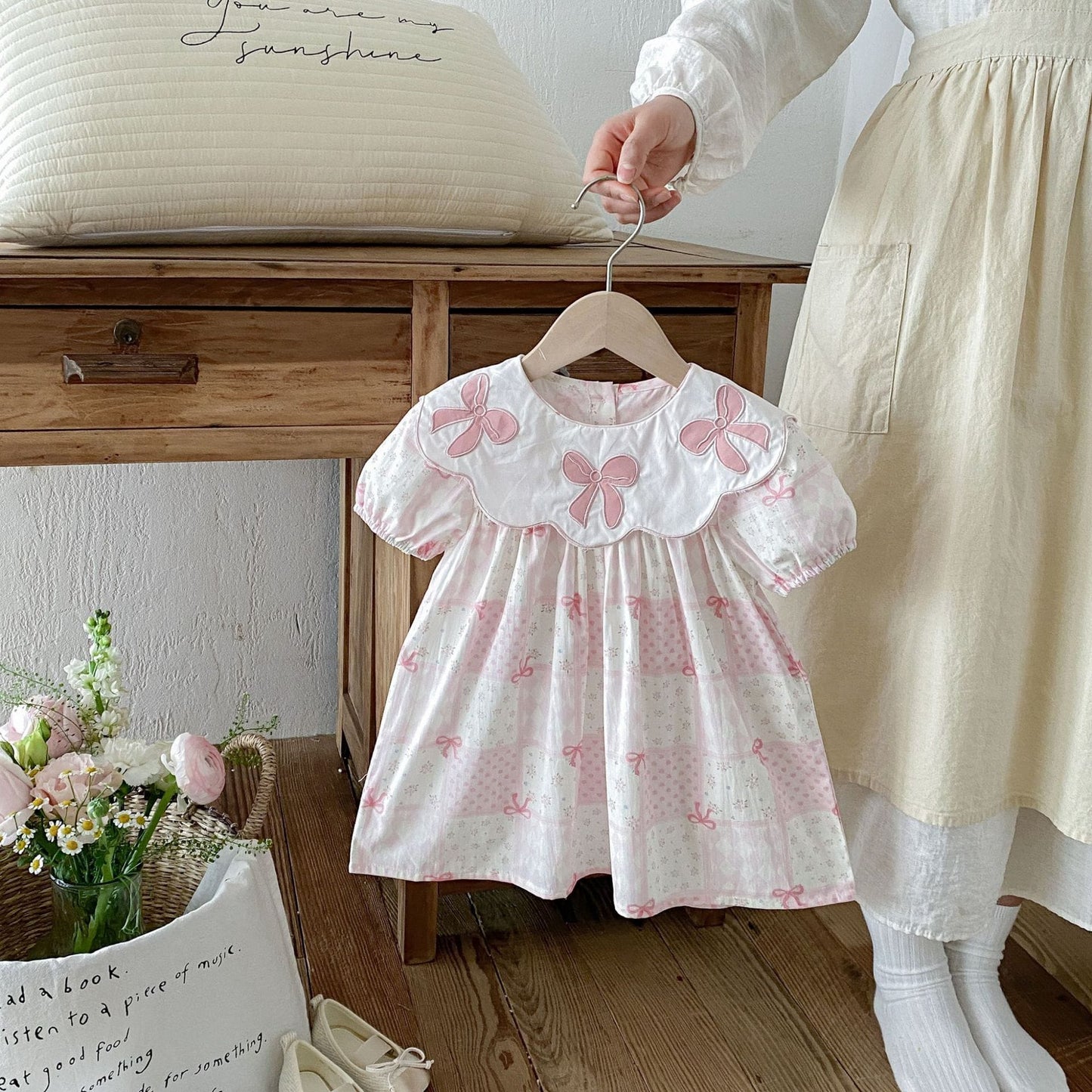 Floral Embroidered Bow Dress 花柄 刺繍襟 半袖 ワンピース【mh0012713】 angou 半袖ワンピース