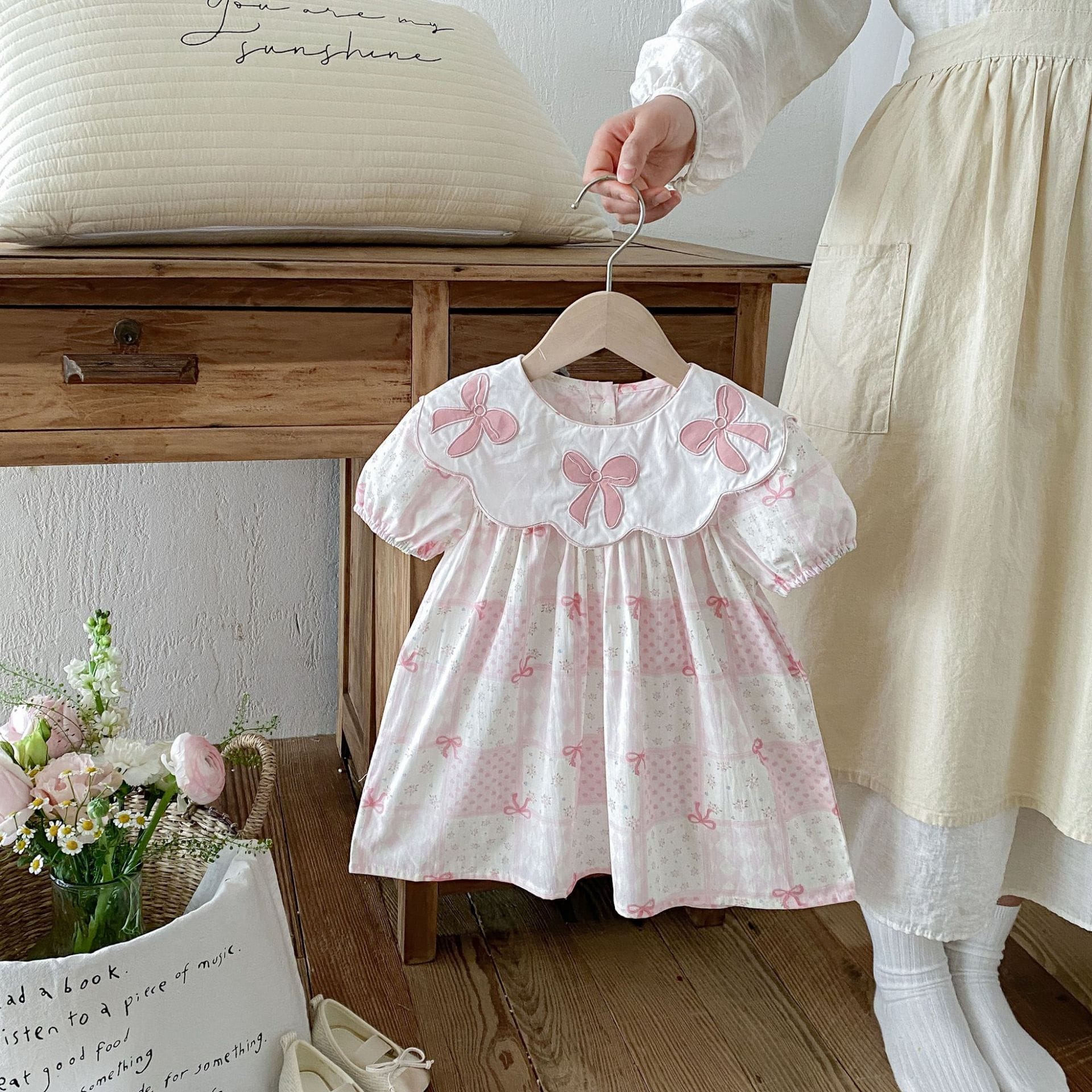 Floral Embroidered Bow Dress 花柄 刺繍襟 半袖 ワンピース【mh0012713】 angou 半袖ワンピース