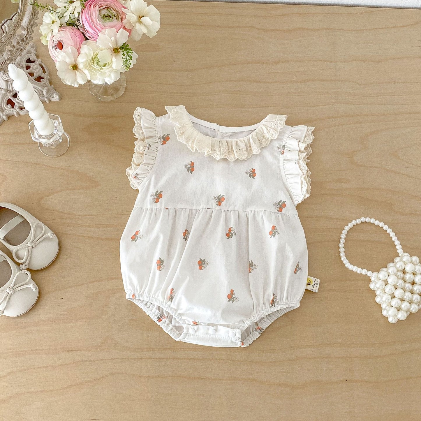 Floral Embroidered Ruffle Romper ラッフル レース袖ロンパース【mh0013425】 angou ノースリーブロンパース
