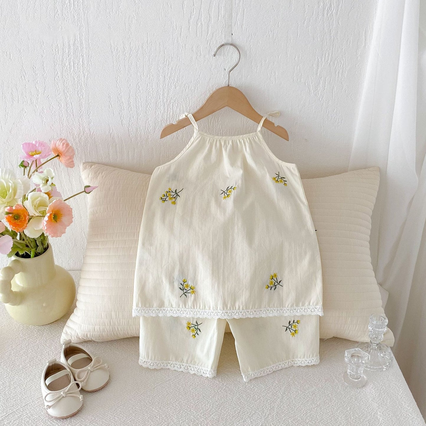 Floral Embroidery Cami Shorts Set 花柄 刺繍 キャミソール セットアップ【mh0012717】 angou ノースリーブセットアップ