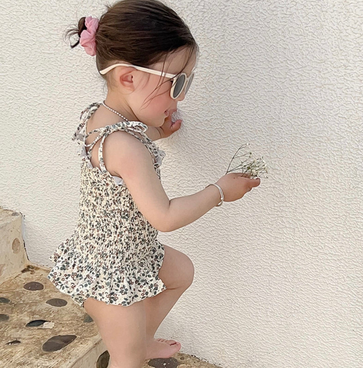 Floral Floral One-Piece Swimwear シャーリング ノースリーブワンピース水着【mh0013342】 mamahalo kids ベビー用水着