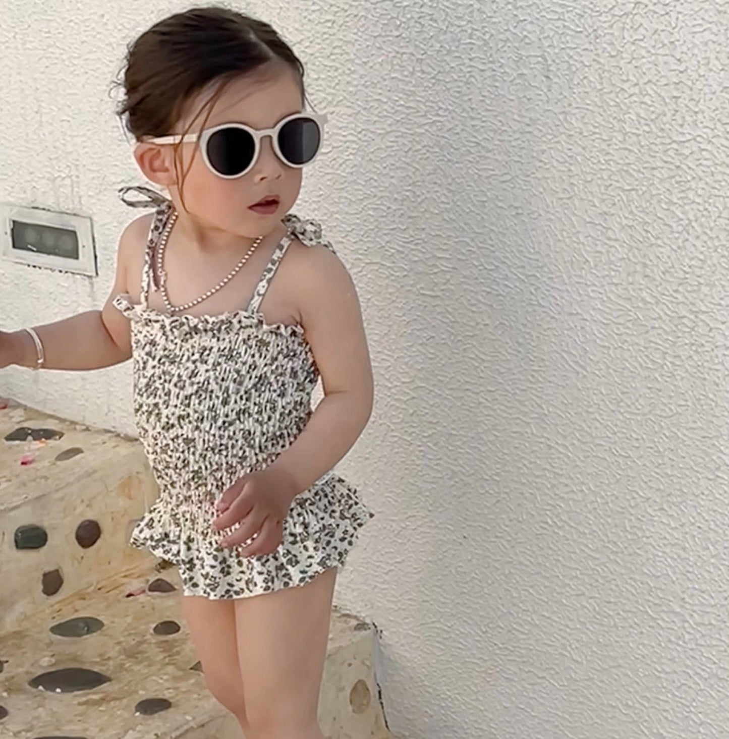 Floral Floral One-Piece Swimwear シャーリング ノースリーブワンピース水着【mh0013342】 mamahalo kids ベビー用水着