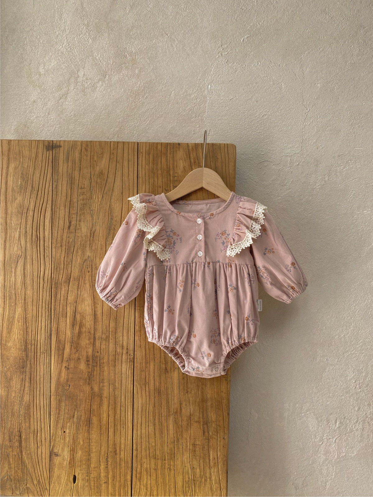 Floral Long Sleeve Romper 小花柄 パフスリーブ ロンパース【mh0012678】 BBAMMA 長袖ロンパース