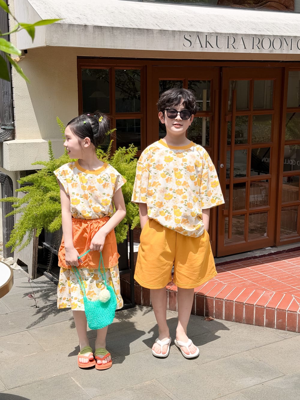 Floral Print Loose Top Dress and Shorts Set 田園プリント 半袖Tシャツ ショートパンツ 半袖ワンピース【mh0013517】 KUMAI.KIDS 半袖セットアップ