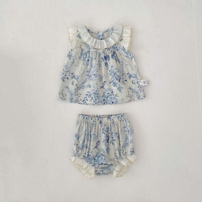 花柄ブルーのトップス＆ブルマセット、ウエストゴム入りで動きやすい