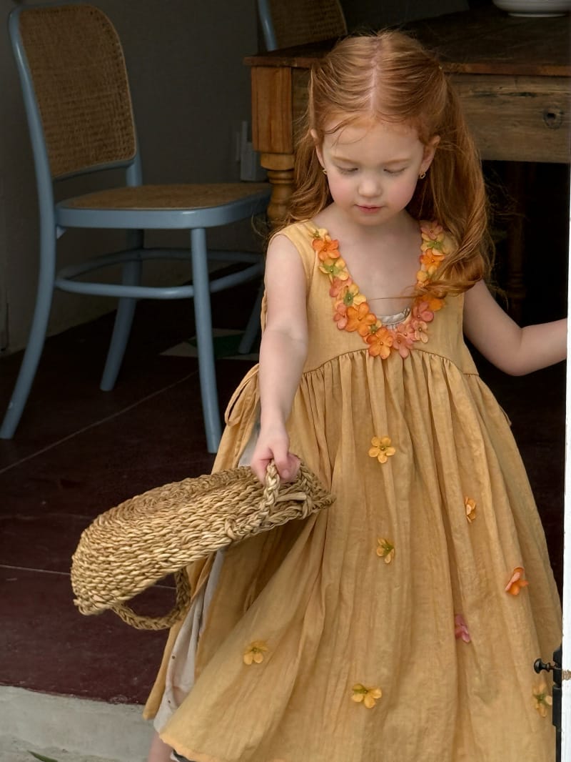Flower Embellished V Neck Smock Dress 立体フラワー スリット ノースリーブワンピース【mh0012812】 Chengle ノースリーブワンピース