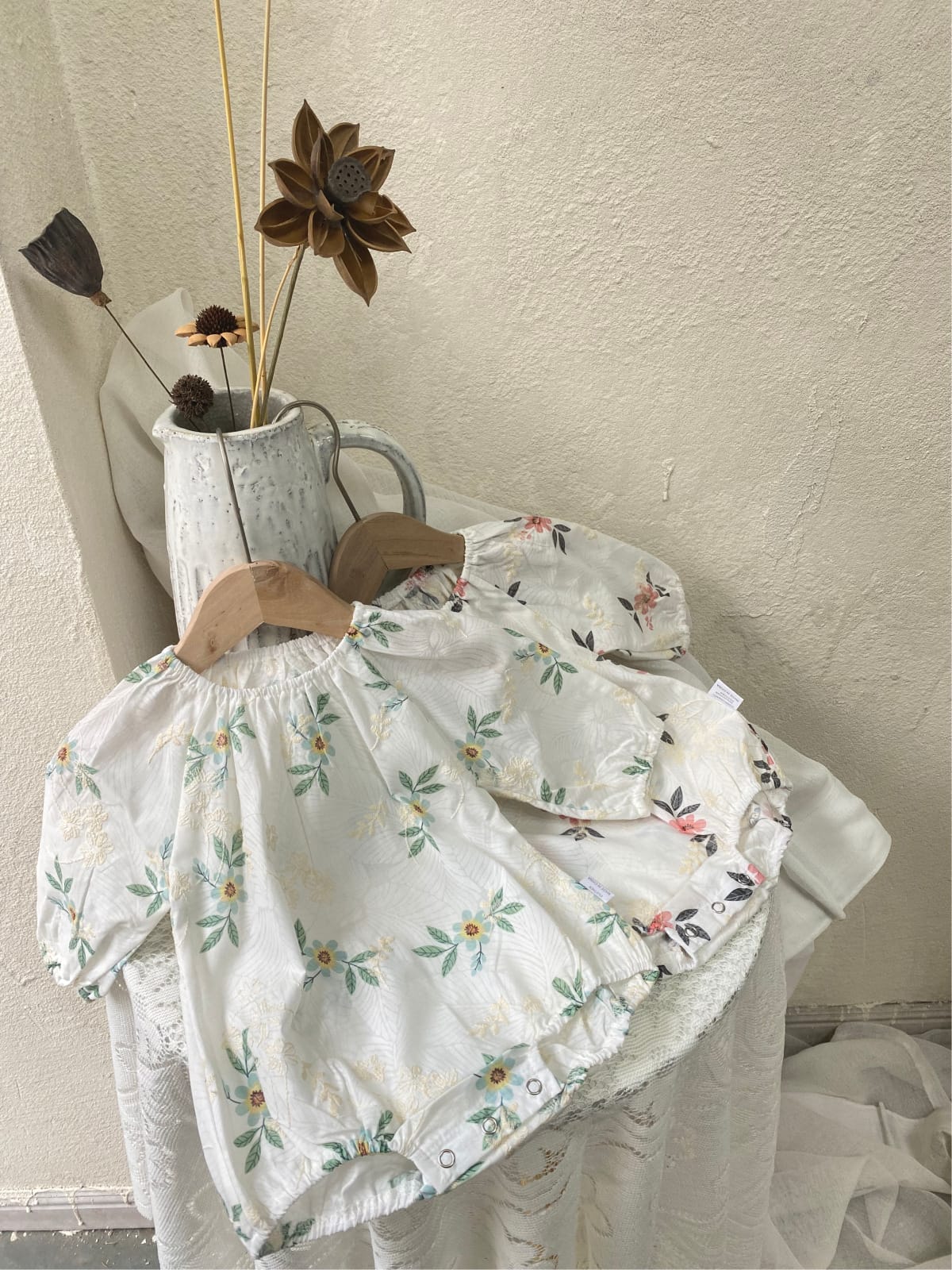 Flower Embroidered Romper with Bonnet 花柄 刺繍 ロンパース ボンネット【mh0012670】 BBAMMA 長袖ロンパース