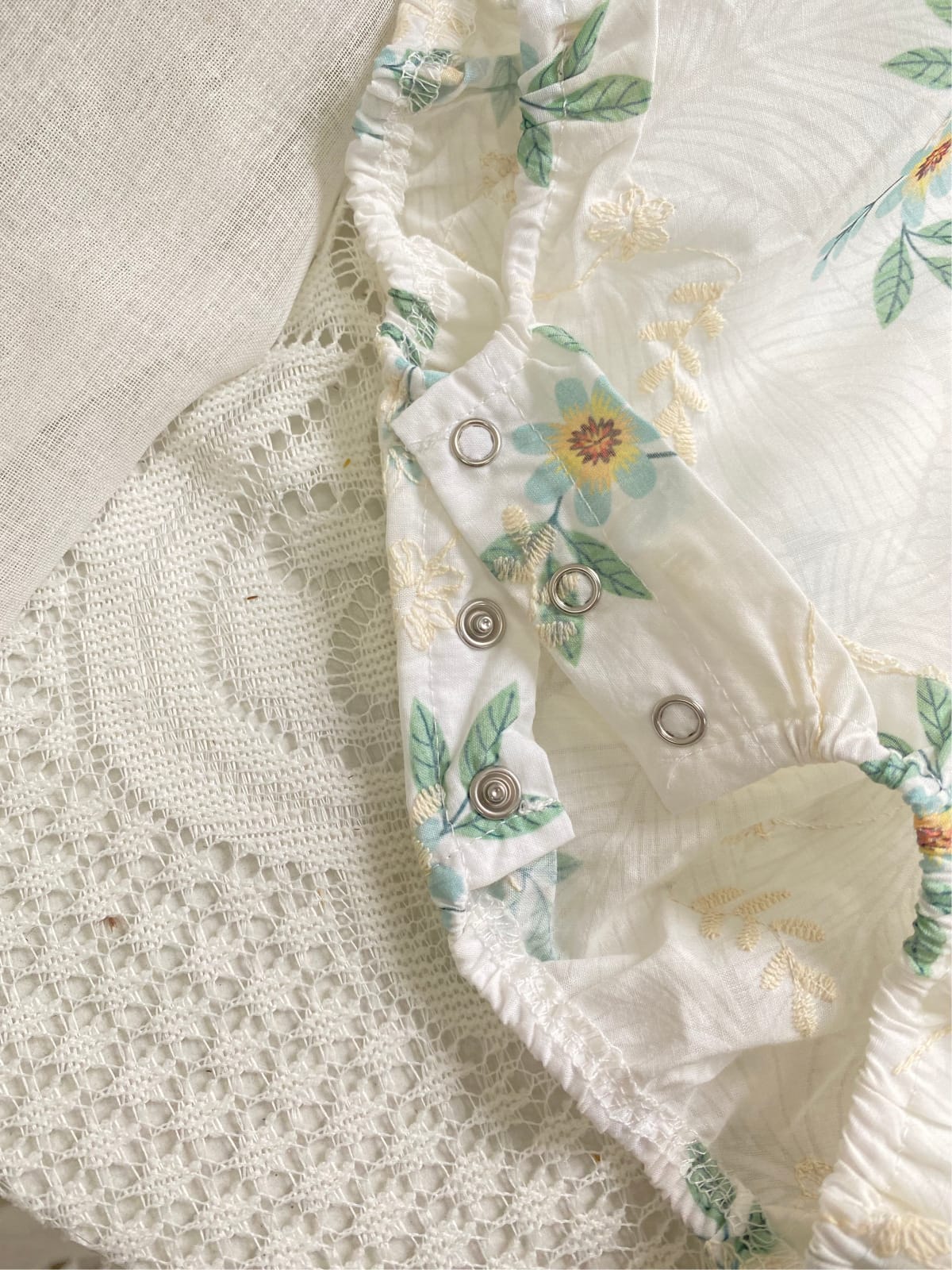 Flower Embroidered Romper with Bonnet 花柄 刺繍 ロンパース ボンネット【mh0012670】 BBAMMA 長袖ロンパース