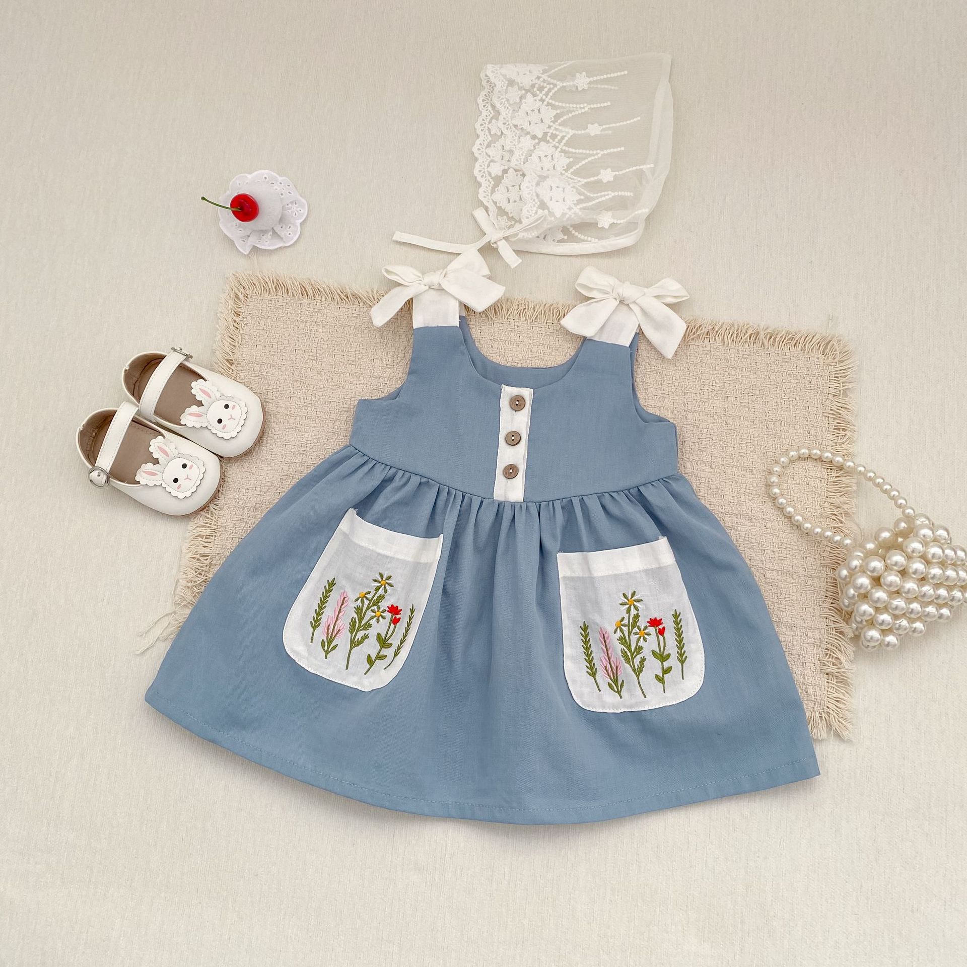 Flower Embroidery Pinafore Dress フラワー刺繍 ジャンパースカート【mh0012481】 Engepapa ノースリーブワンピース