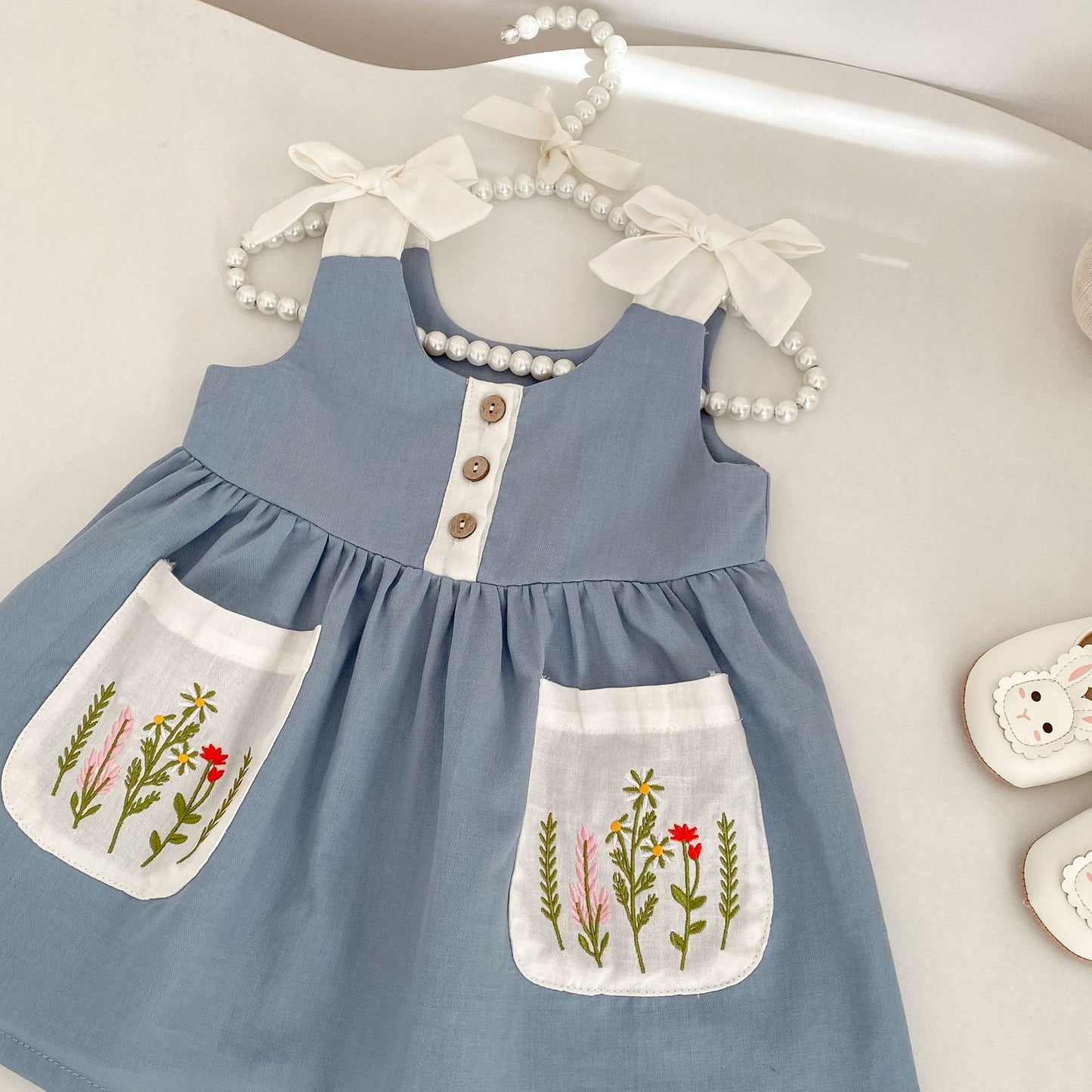 Flower Embroidery Pinafore Dress フラワー刺繍 ジャンパースカート【mh0012481】 Engepapa ノースリーブワンピース