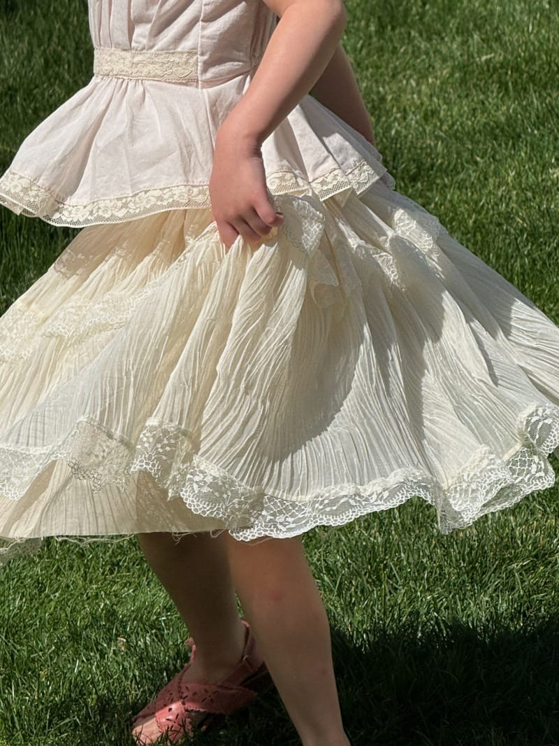 French Lace Patchwork Pleated Chiffon Skirt Set レトロ キャミソール スカート【mh0013254】 Chengle ノースリーブセットアップ