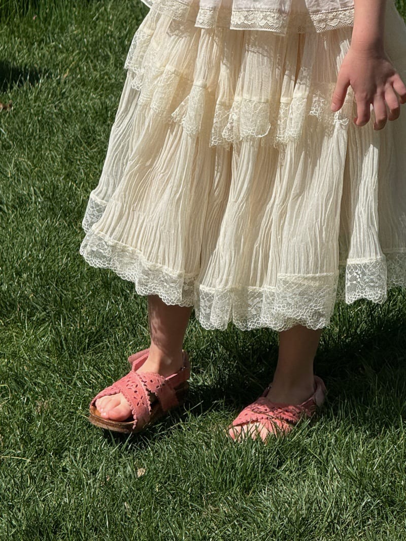 French Lace Patchwork Pleated Chiffon Skirt Set レトロ キャミソール スカート【mh0013254】 Chengle ノースリーブセットアップ