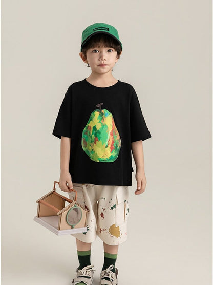 黒のコットンTシャツ。フルーツ風アートプリントの半袖トップス。