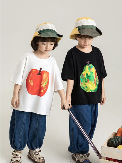 フルーツプリントのコットンTシャツ（白・黒）子ども用、りんご柄とカラフル果物プリント