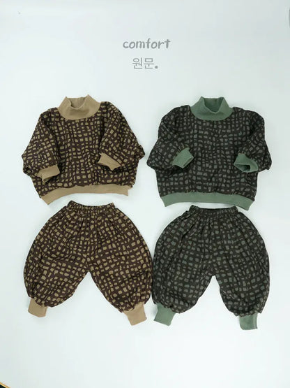 長袖セットアップ キッズセットアップ 2点セット モザイクチェックハイネック長袖スウェットトレーナー+ロングスウェットジョガーパンツ【mh0008131】