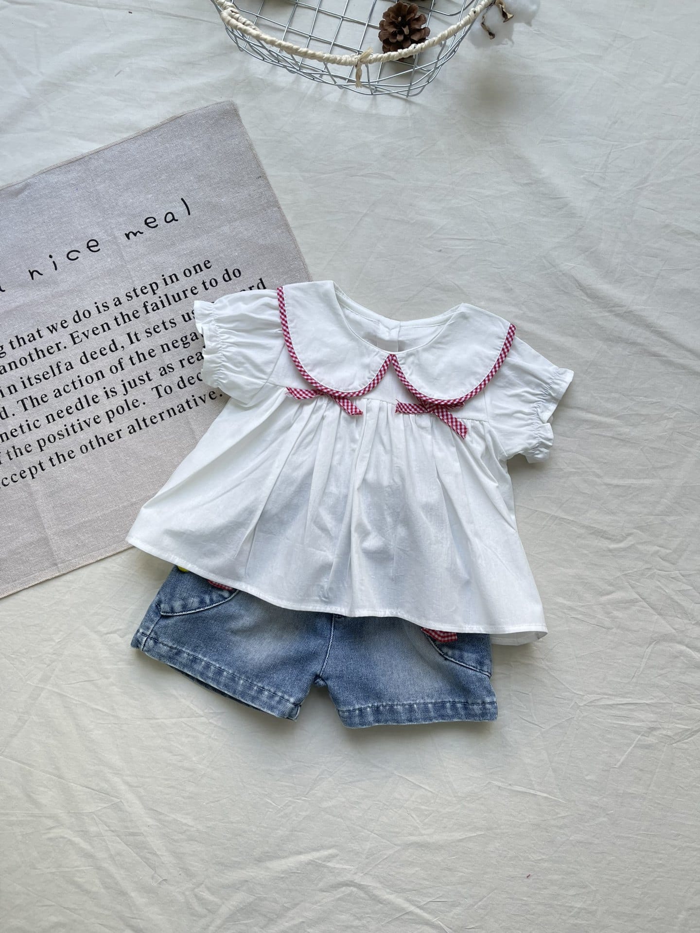 Gingham Plaid Piping Set ギンガムチェック 半袖ブラウス デニムショートパンツ【mh0012912】 yi nian ni 半袖セットアップ