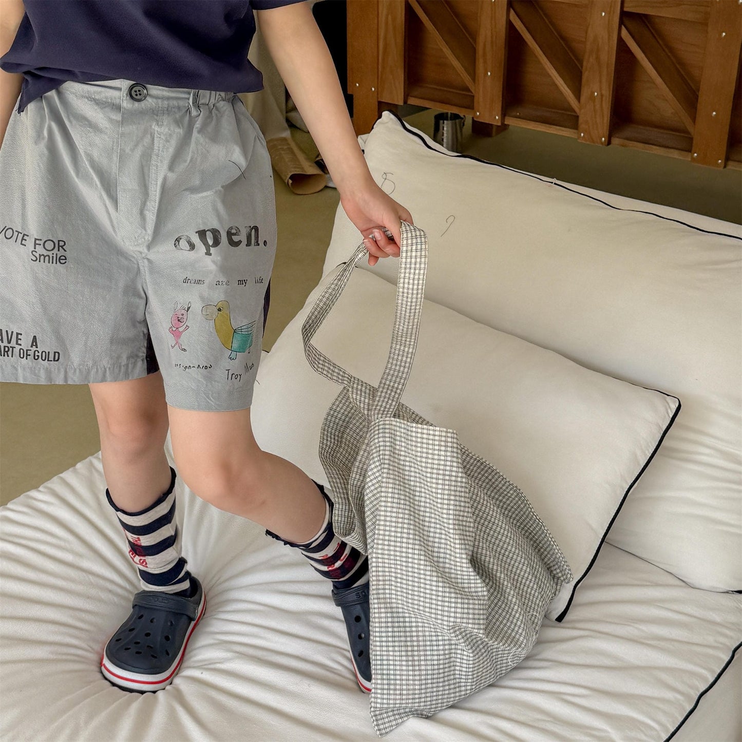Graphic Letter Print Shorts プリント ショートパンツ【mh0013220】 ADbaby ハーフパンツ・ショートパンツ