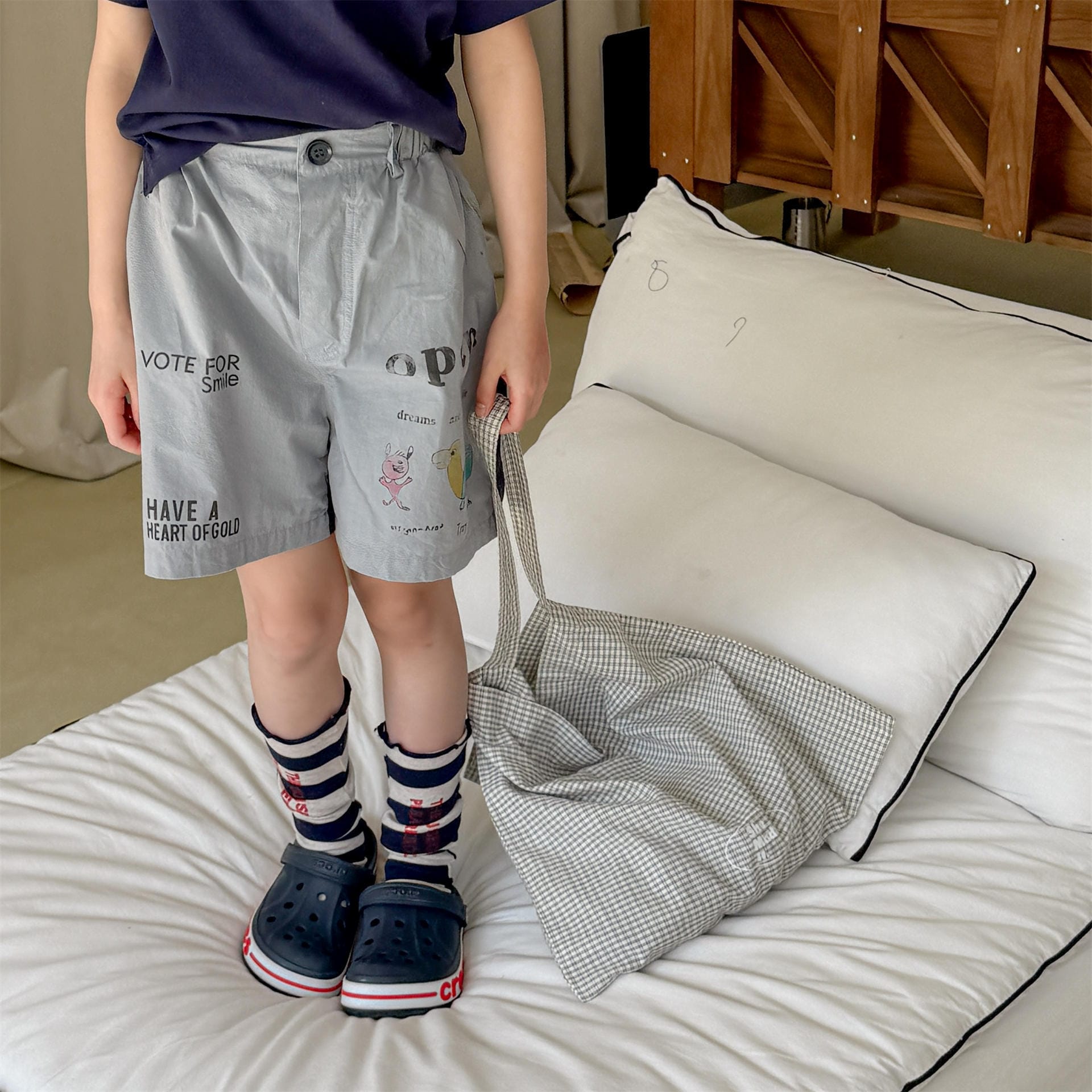 Graphic Letter Print Shorts プリント ショートパンツ【mh0013220】 ADbaby ハーフパンツ・ショートパンツ