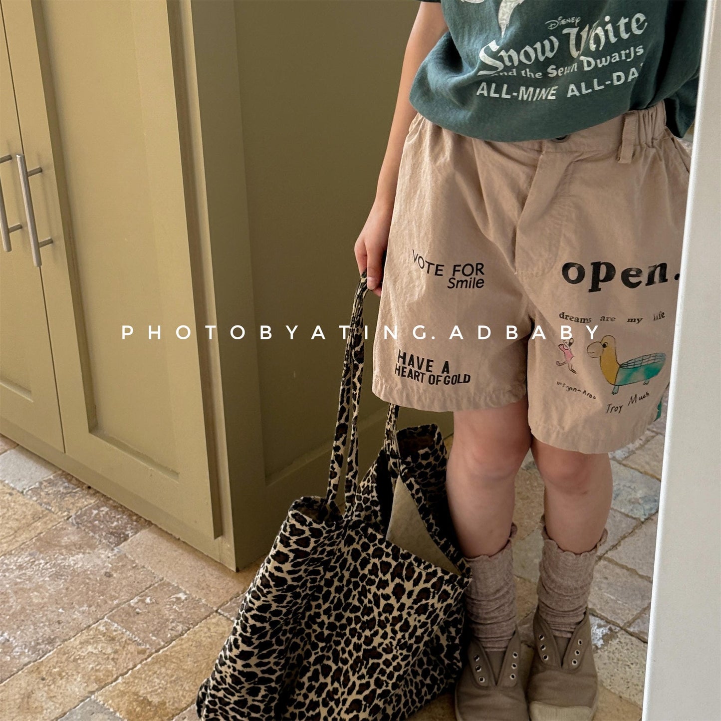 Graphic Letter Print Shorts プリント ショートパンツ【mh0013220】 ADbaby ハーフパンツ・ショートパンツ