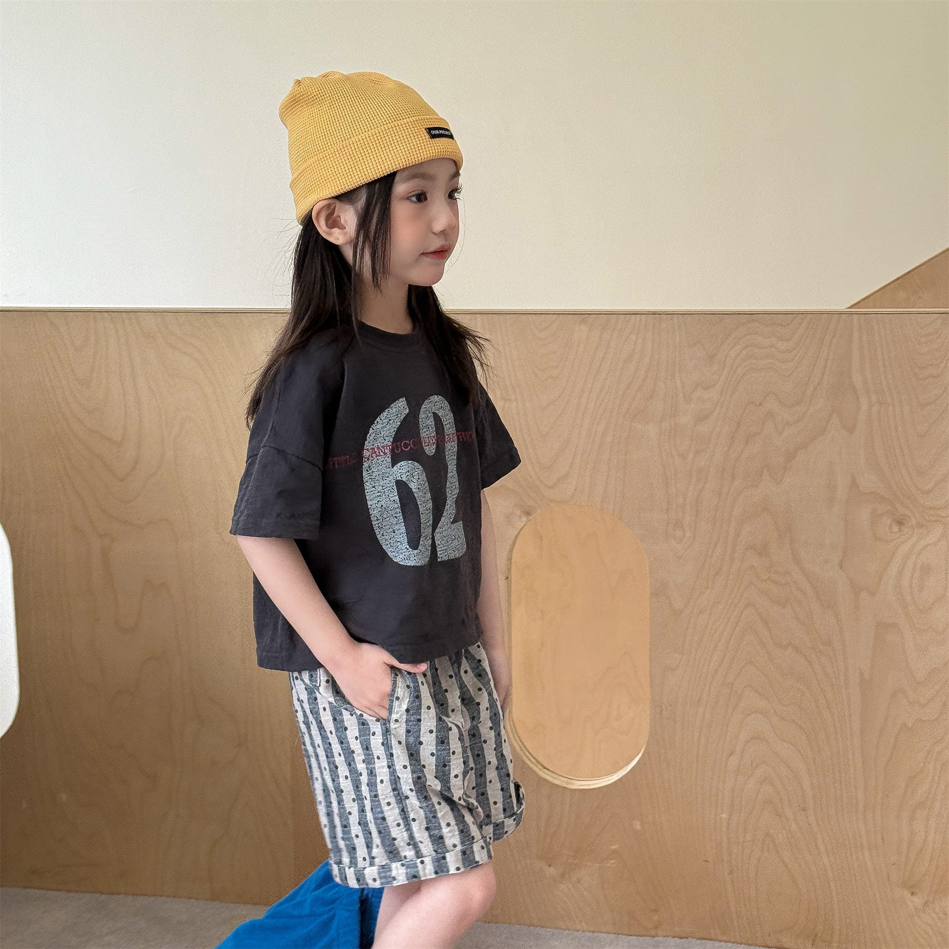 Graphic Print Drop Shoulder T-Shirt ナンバーロゴ 半袖Tシャツ【mh0013223】 ADbaby 半袖Tシャツ