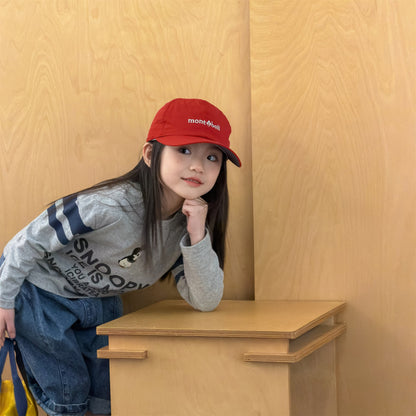 グラフィックプリント長袖Tシャツ（ライトグレー）長めの袖ラインと胸プリント