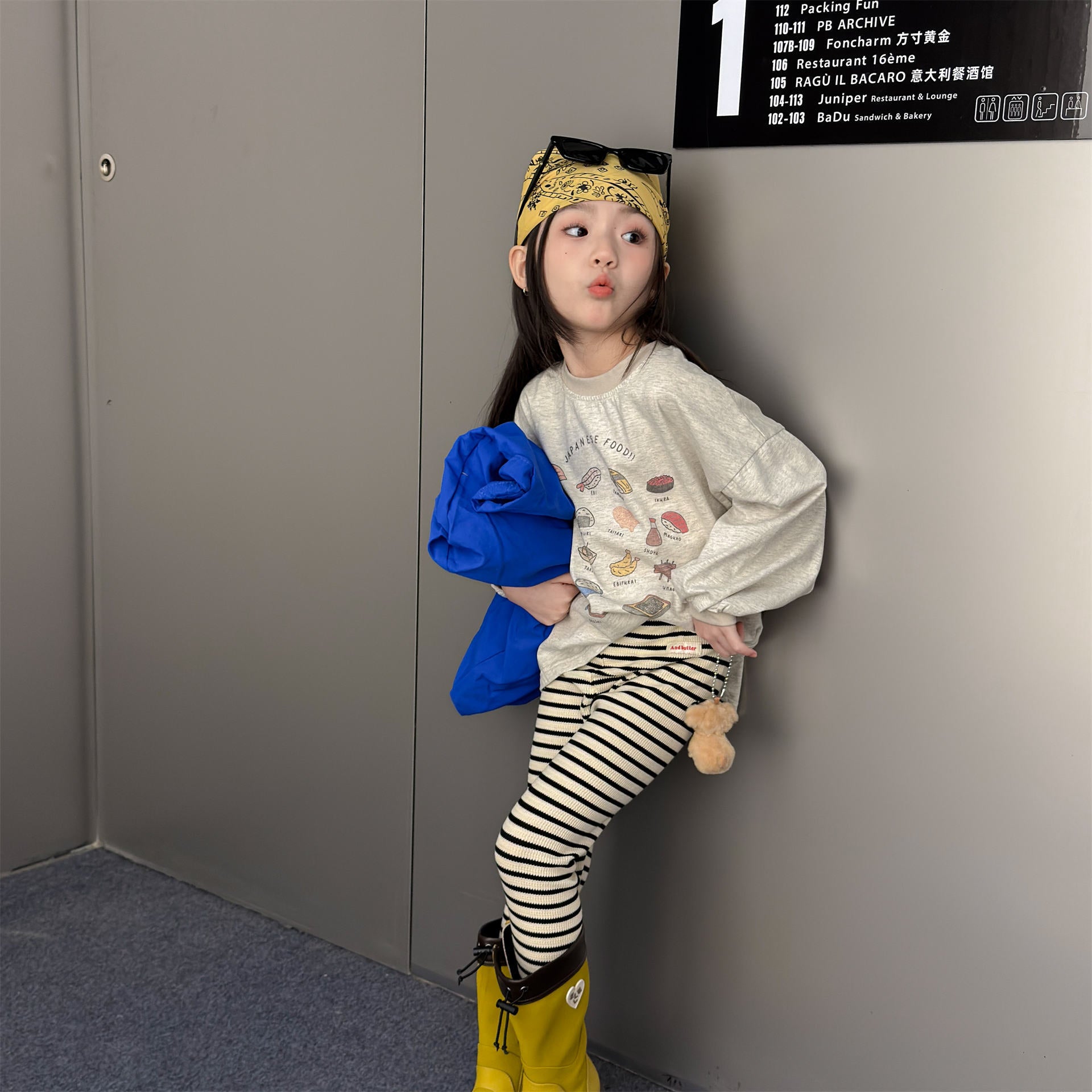 Graphic Print Long Sleeve Top イラスト プリント 長袖 Tシャツ【mh0012462】 ADbaby 長袖Tシャツ