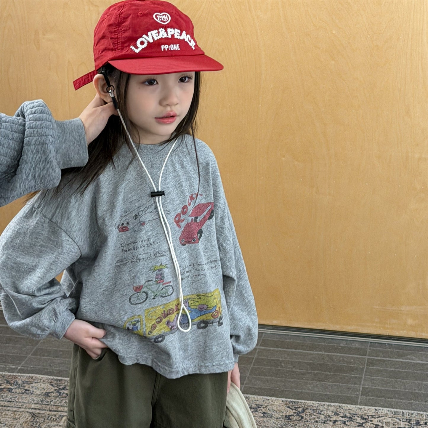 Graphic Print Long Sleeve Top イラスト プリント 長袖 Tシャツ【mh0012462】 ADbaby 長袖Tシャツ