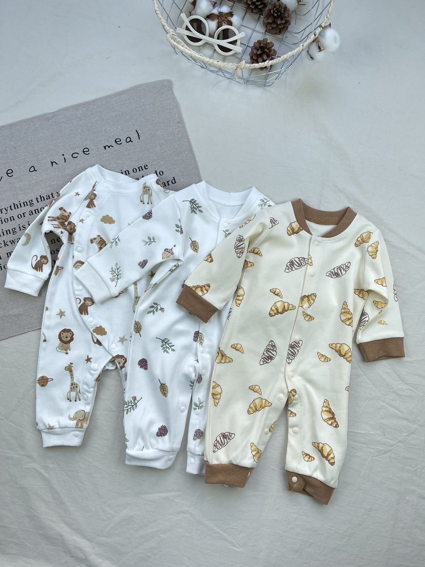 Graphic Printed Daily One-piece アニマル クロワッサン 長袖ロンパース【mh0012913】 yi nian ni 長袖ロンパース