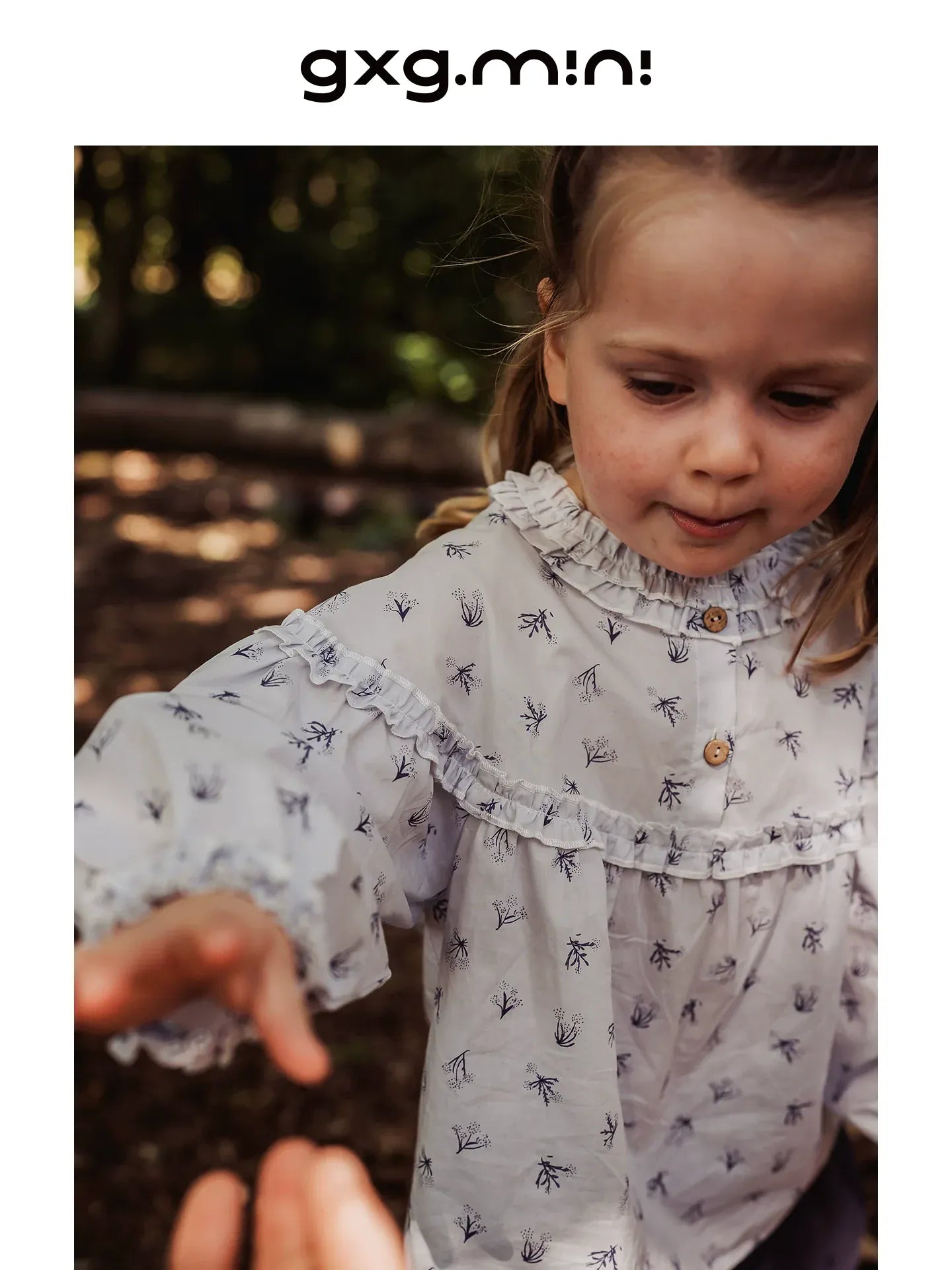 長袖シャツ・ブラウス 長袖ブラウス 綿100% 小花柄 フリルネック ゆるシルエット【mh0011334】