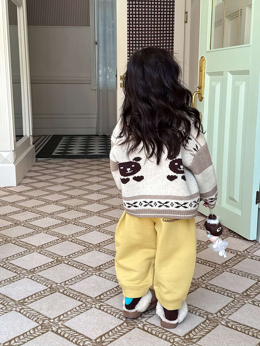 カーディガン・パーカー 長袖ニットカーディガン ベアくま刺繍 厚手ヘビーウェイト【mh0011459】