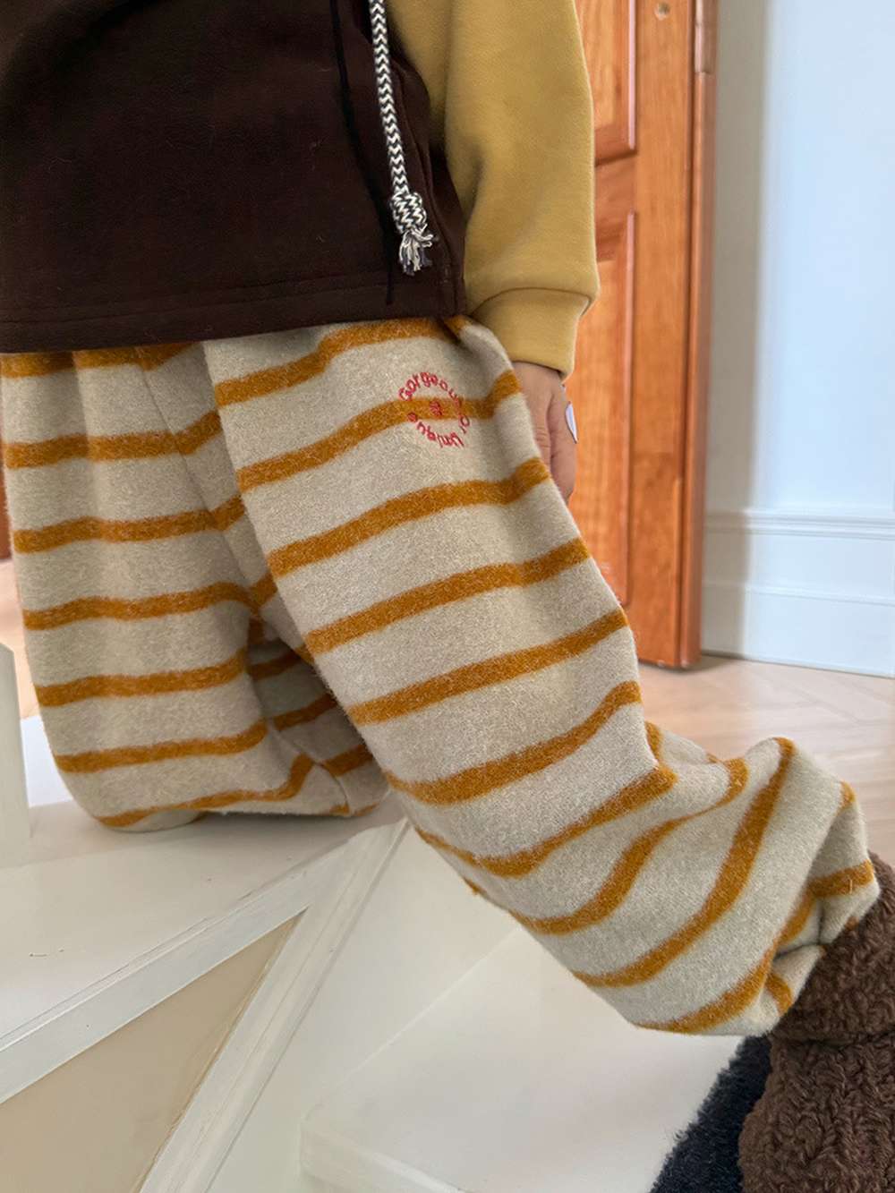 ロングパンツ・スウェットパンツ ロングボアパンツ もこもこ ボーダー スウェットパンツ【mh0011465】