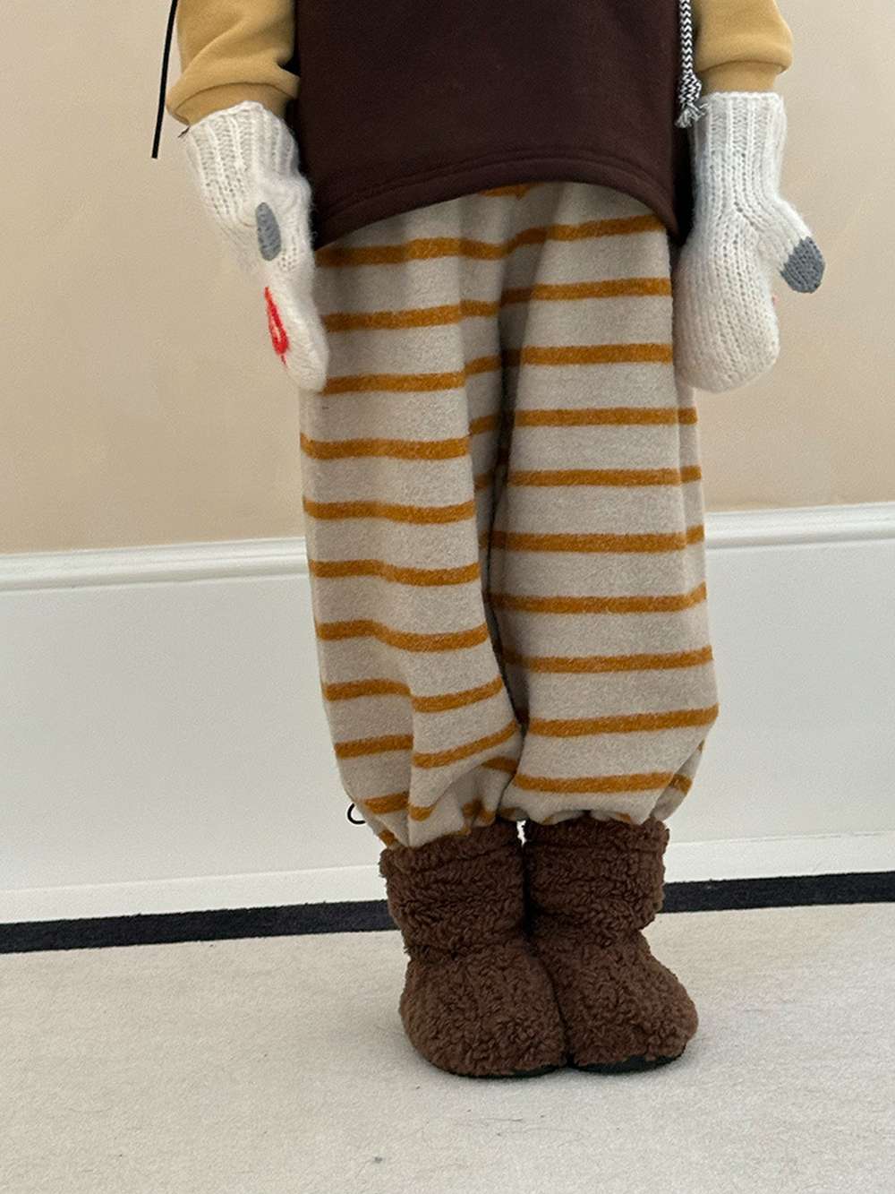 ロングパンツ・スウェットパンツ ロングボアパンツ もこもこ ボーダー スウェットパンツ【mh0011465】