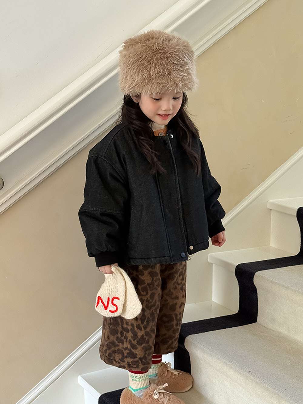 ショートコート・ジャケット・ジャンパー 長袖デニムブルゾンジャケット | 中綿入り裏地付き | リブ袖 | 厚手冬アウター【mh0011469】