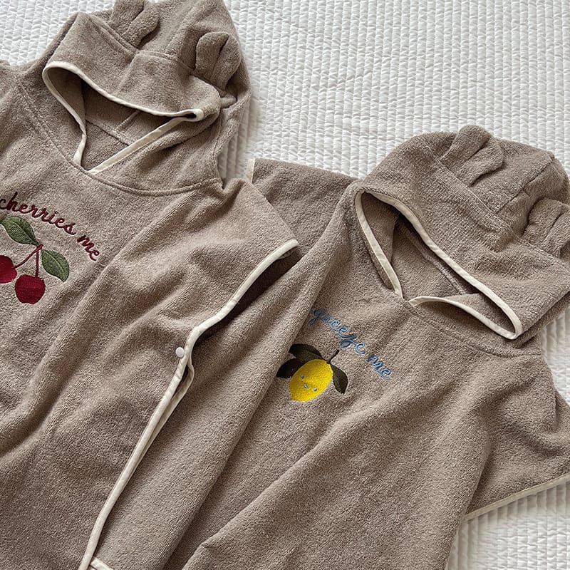 Hooded Fruit Embroidery Bath Towel Cape 刺繍 プールタオル ケープ【mh0013348】 mamahalo accessories ベビーブランケット・タオル